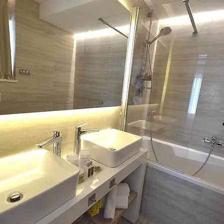 Punta Secca A Luxury In Primosten, Private Cinema Villa *