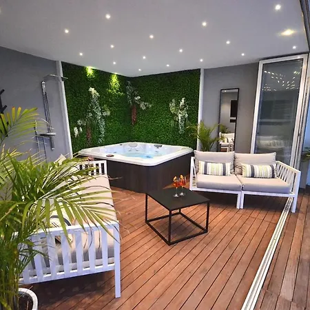 Punta Secca A Luxury In Primosten, Private Cinema Villa *