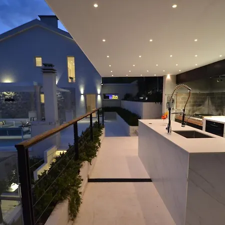 Punta Secca A Luxury In Primosten, Private Cinema Villa *